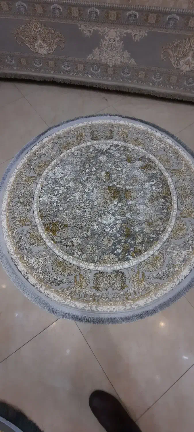 قالیچه دایره ۱×۱گرد برجسته تمام نخ آکرولیک|فرش|مشهد, امیر|دیوار