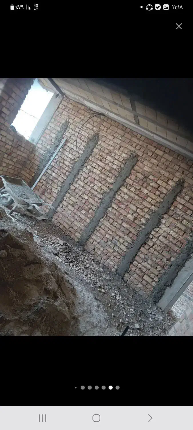 سیمانکاری و دیوار ودرب حیاط سفت کاری|خدمات پیشه و مهارت|بمپور, |دیوار