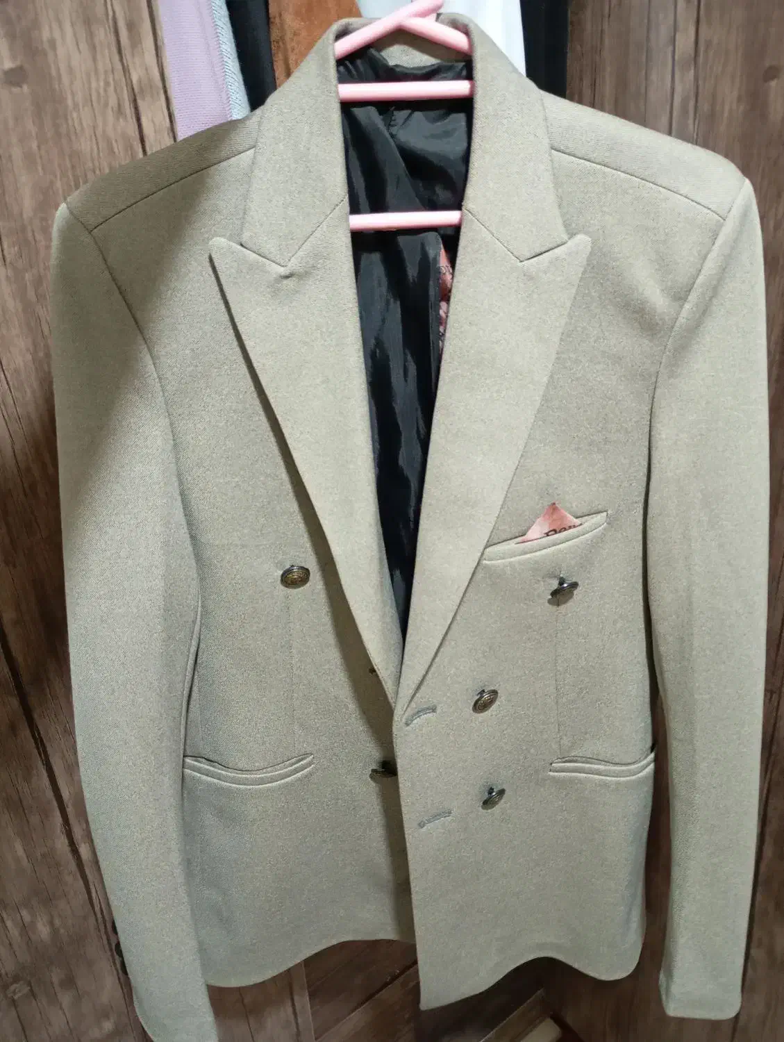 کاپشن های نو|لباس|سنندج, |دیوار