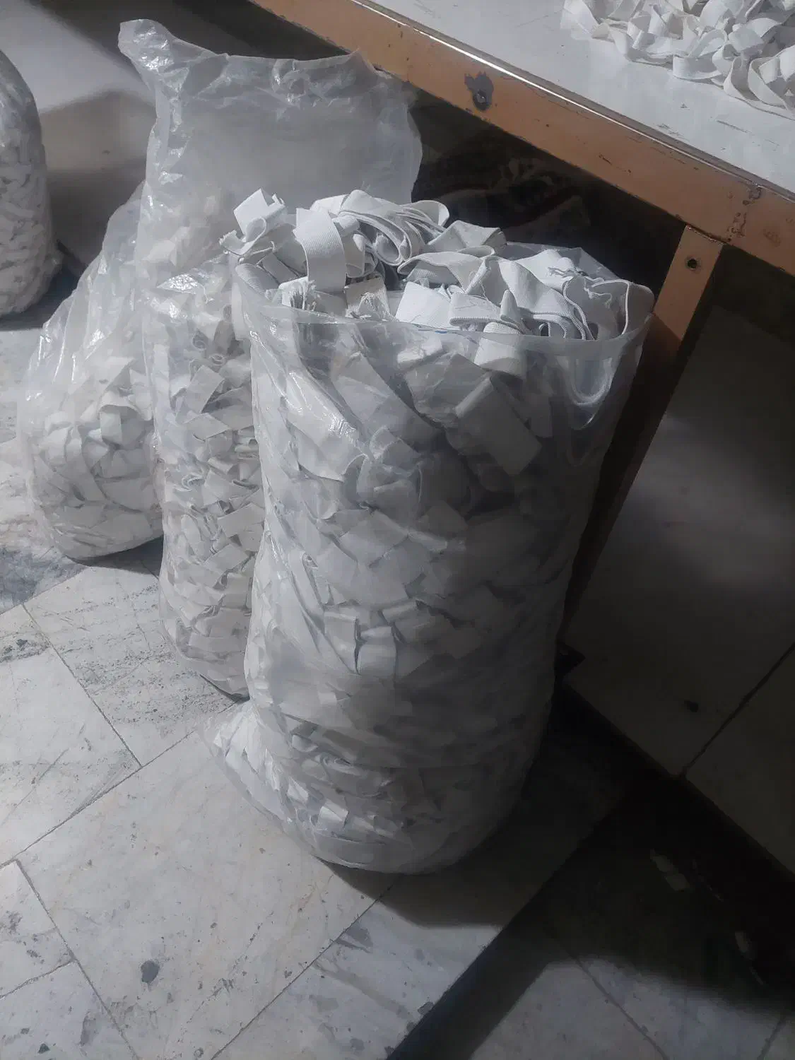 کش سفید خیاطی|لوازم خیاطی و بافتنی|شهریار, شهرک شاهد|دیوار