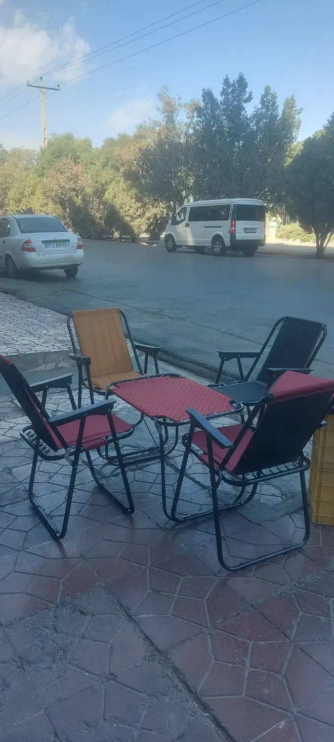 میز و صندلی ساحلی|صندلی و نیمکت|اراک, |دیوار