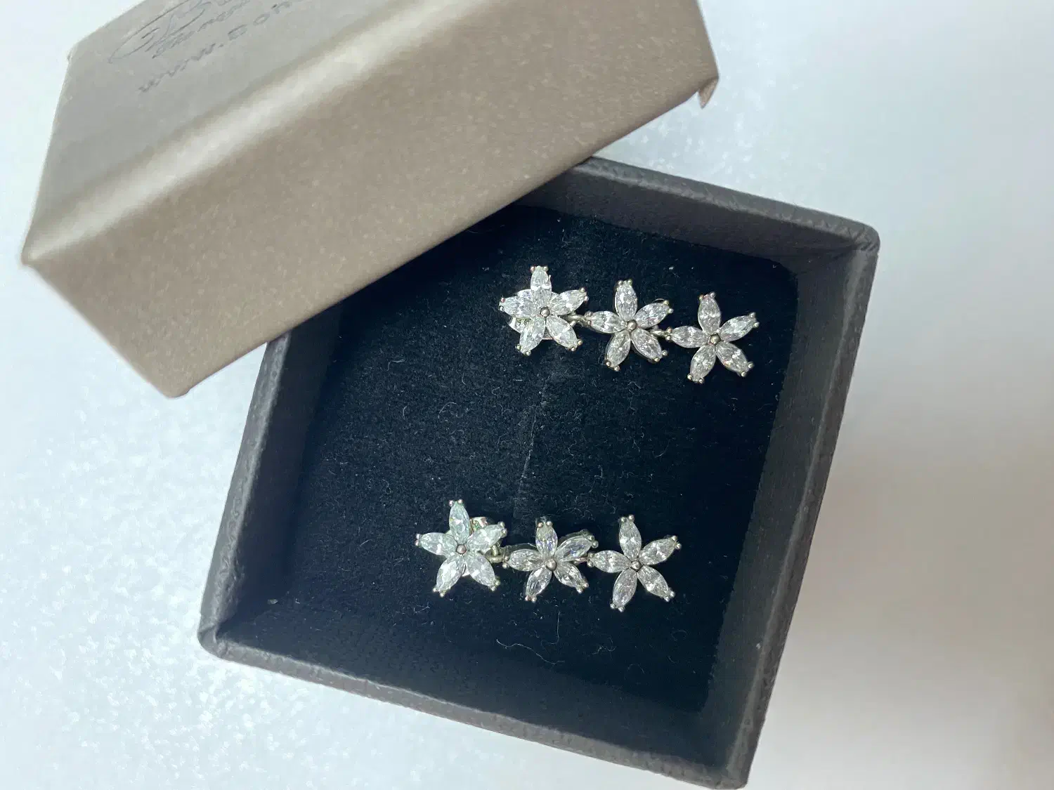 گوشوار گل مارکیز|بدلیجات|تهران, جهاد|دیوار