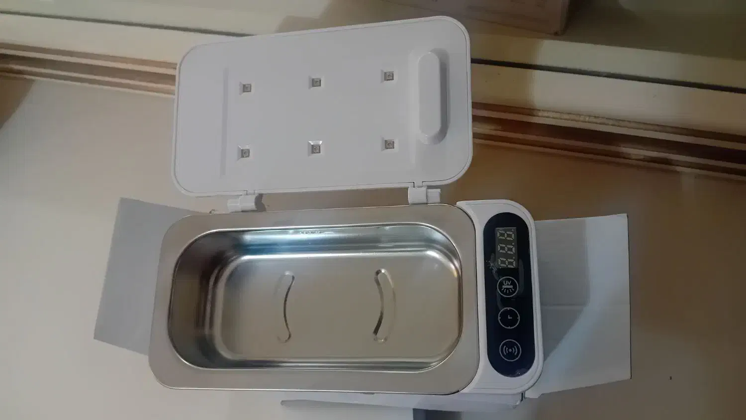 دستگاه اتوکلاو ( استریل ناخن)|آرایشگاه و سالن‌های زیبایی|دامغان, |دیوار