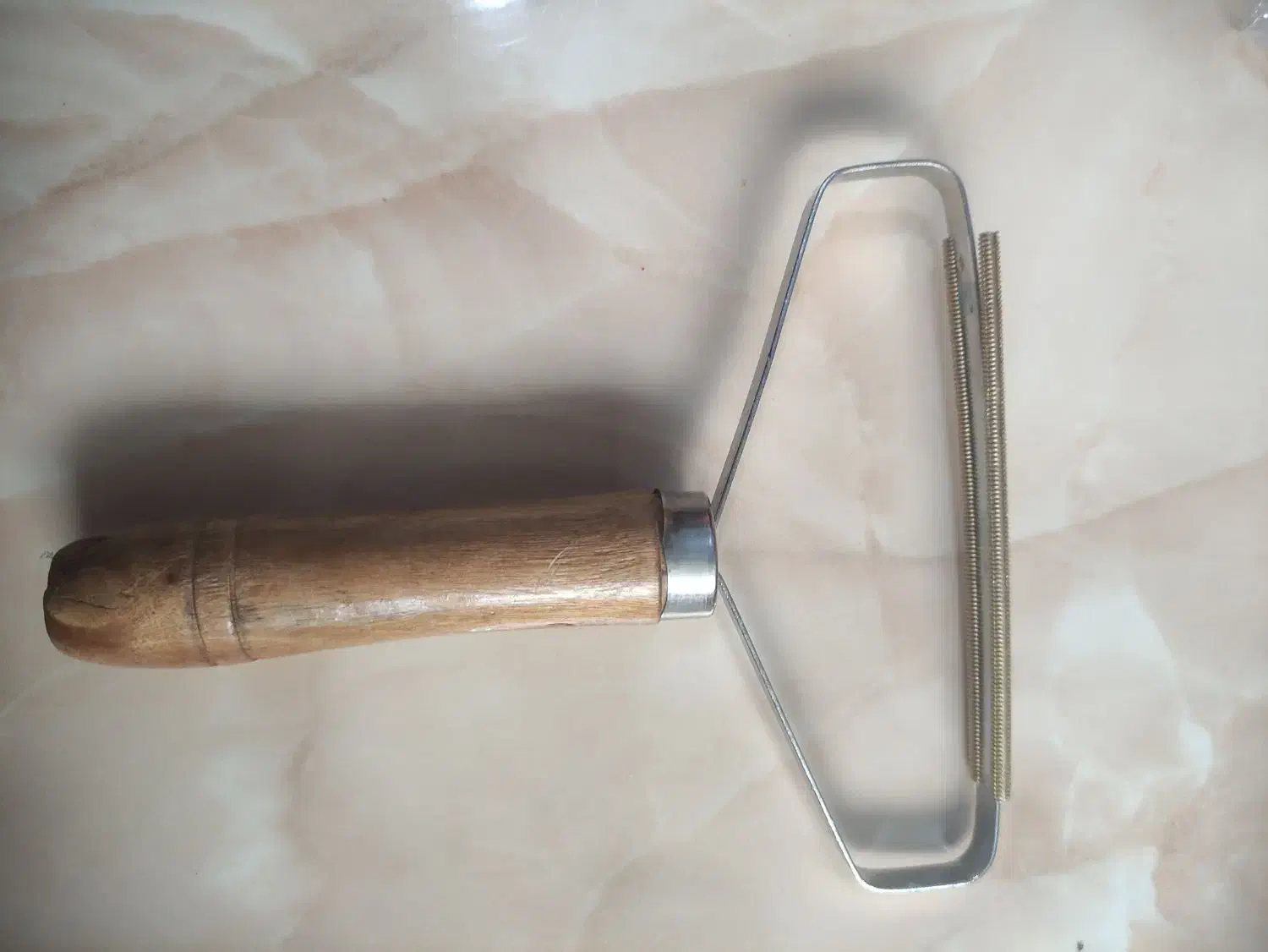 دستگاه گان تافتینگ فرش بافی|ابزارآلات|آستانه اشرفیه, |دیوار