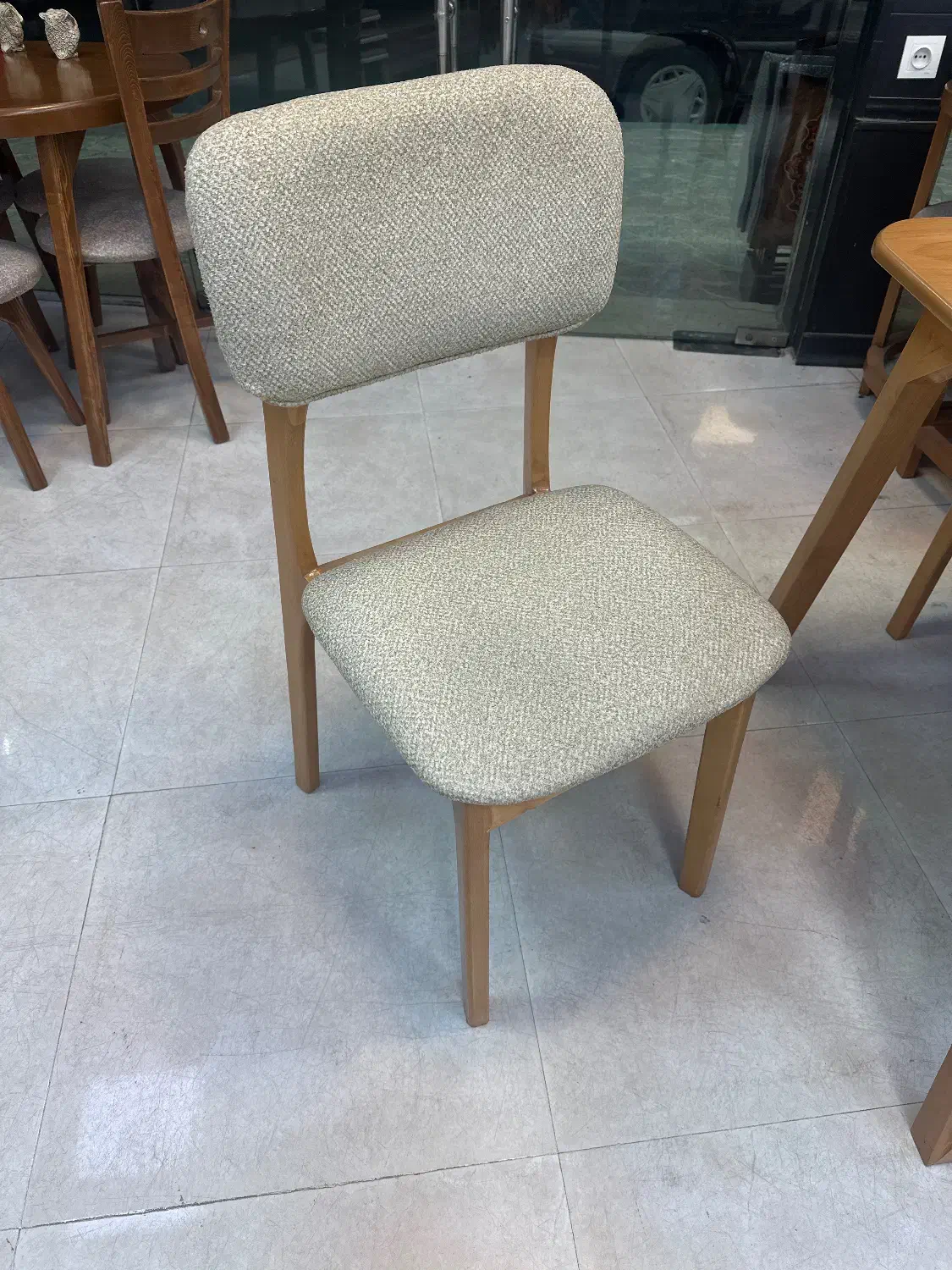 میز‌ناهار خوری تک رنگ|میز و صندلی غذاخوری|فردیس, سرحدی|دیوار