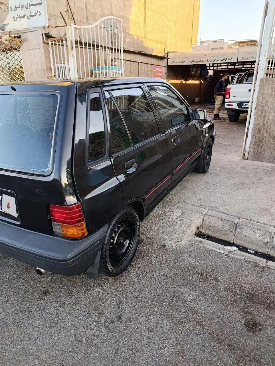 پراید هاچبک مشکی 84 تمیز|خودرو سواری و وانت|تایباد, |دیوار