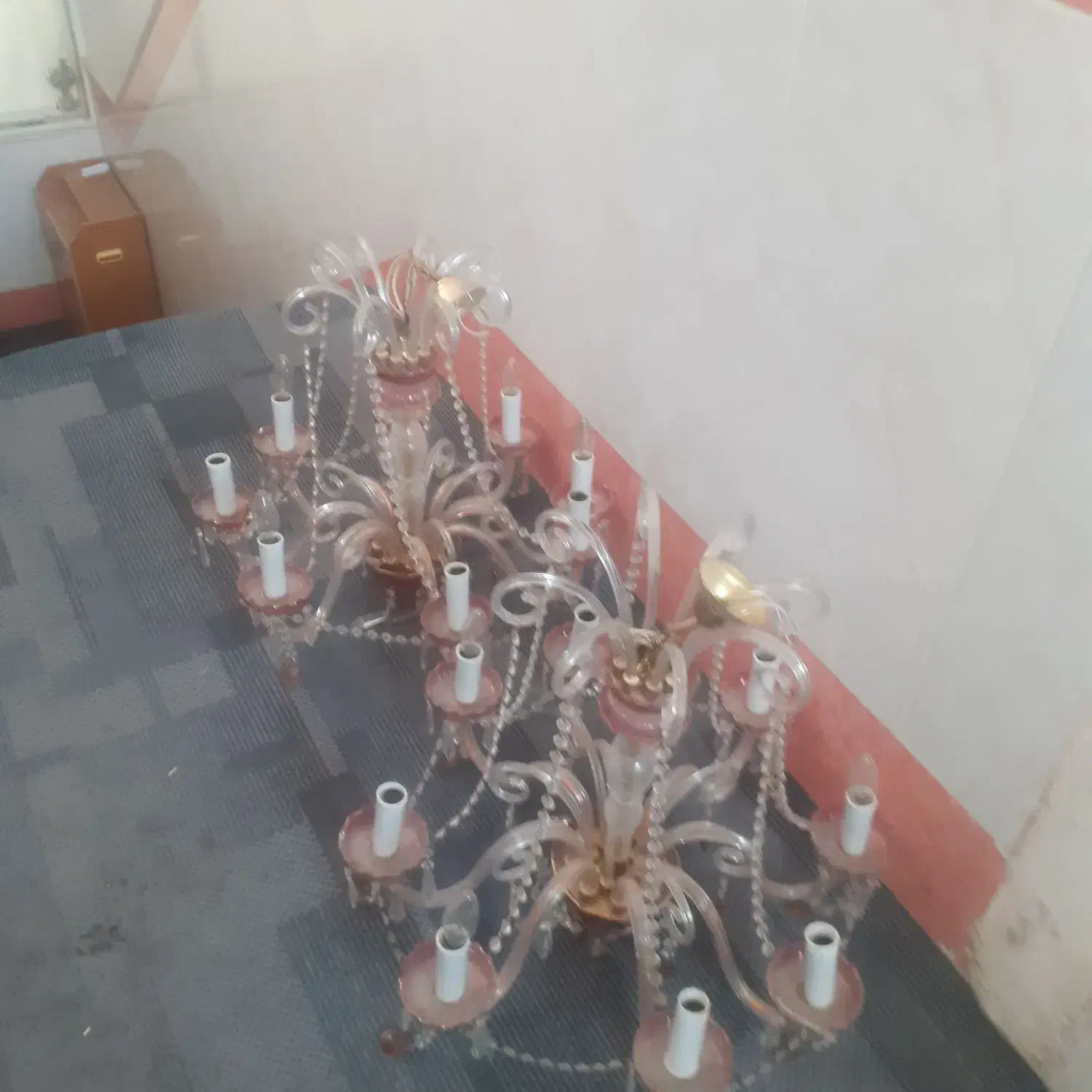 دو جفت لوستر سالم به شرط|لوستر و چراغ آویز|قم, نیروگاه|دیوار