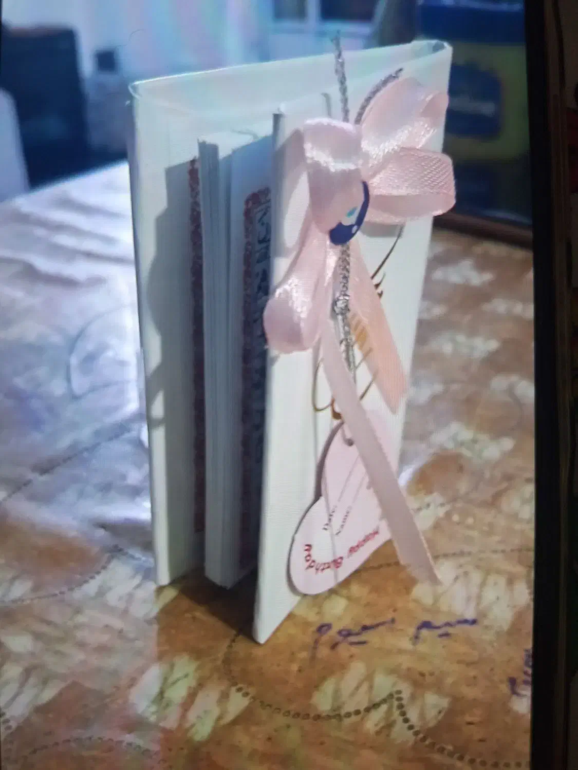 یادبود|اسباب و اثاث بچه|سنندج, |دیوار