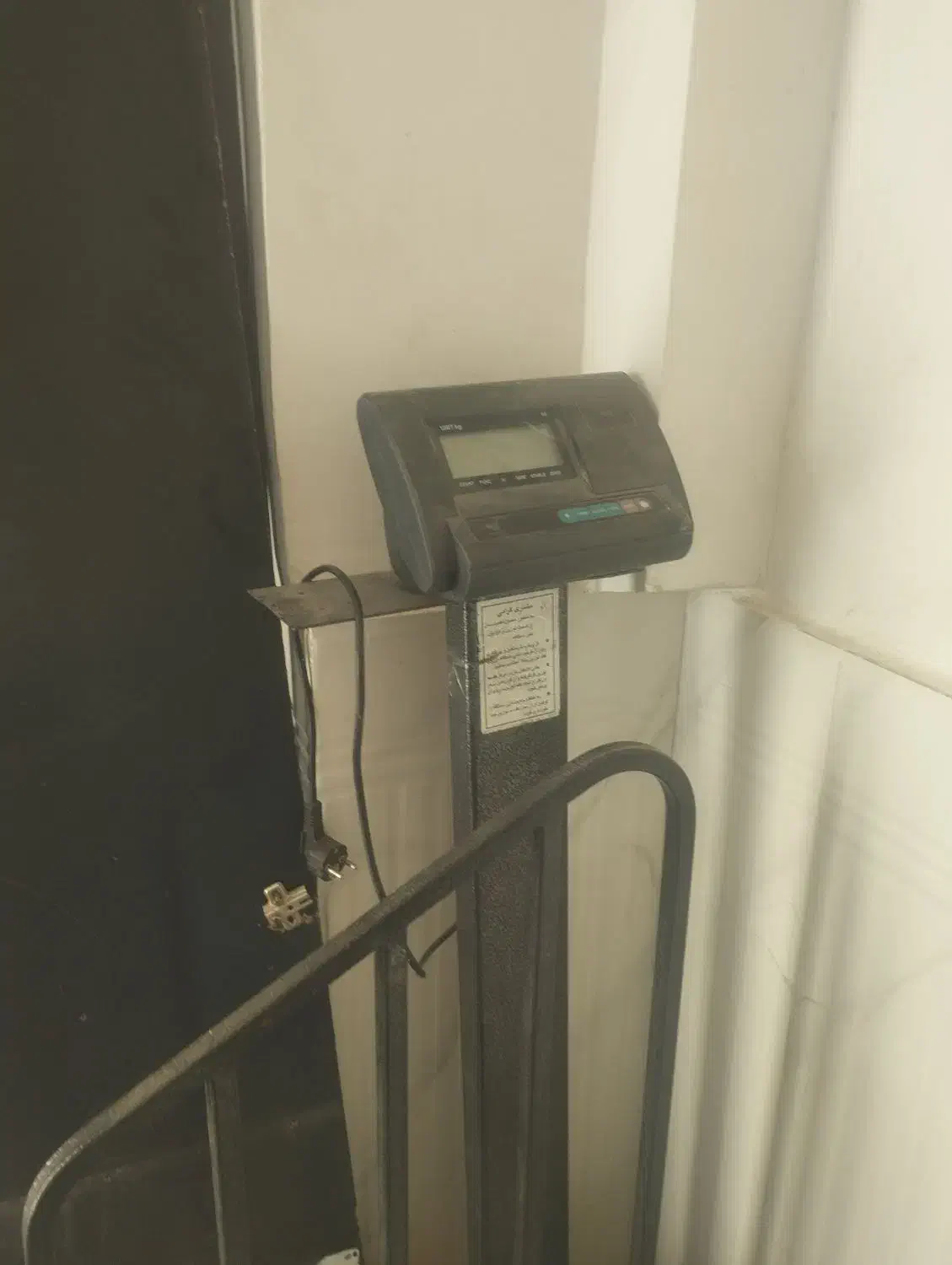 باسکول 700 کیلویی|تجهیزات ورزشی|دشتابی, |دیوار