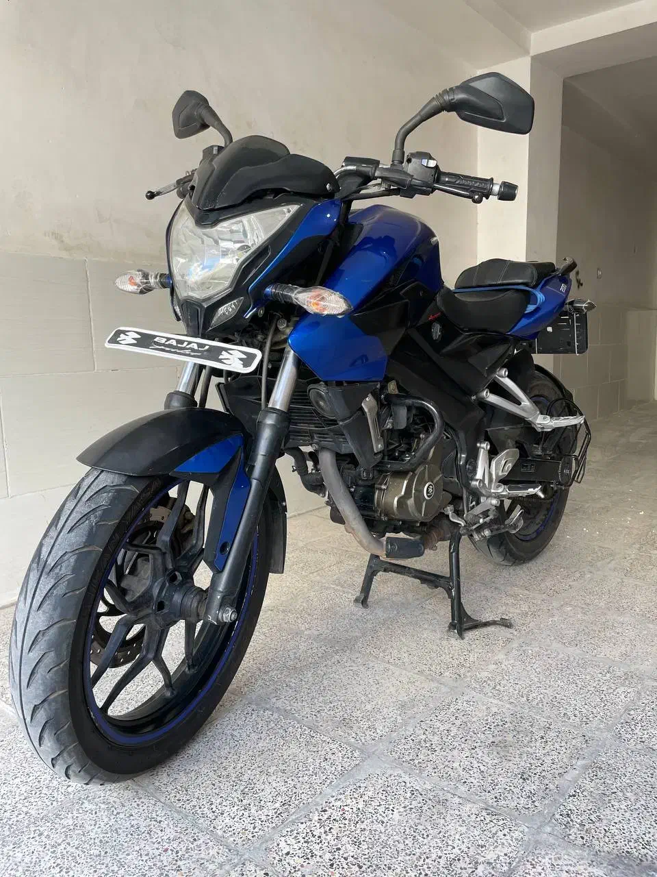 ns200|موتورسیکلت|اسلام‌شهر, زرافشان|دیوار