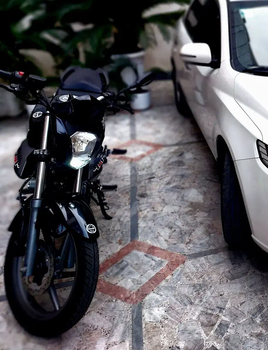 بنلی 150 مدل 1402|موتورسیکلت|رشت, چله خانه|دیوار