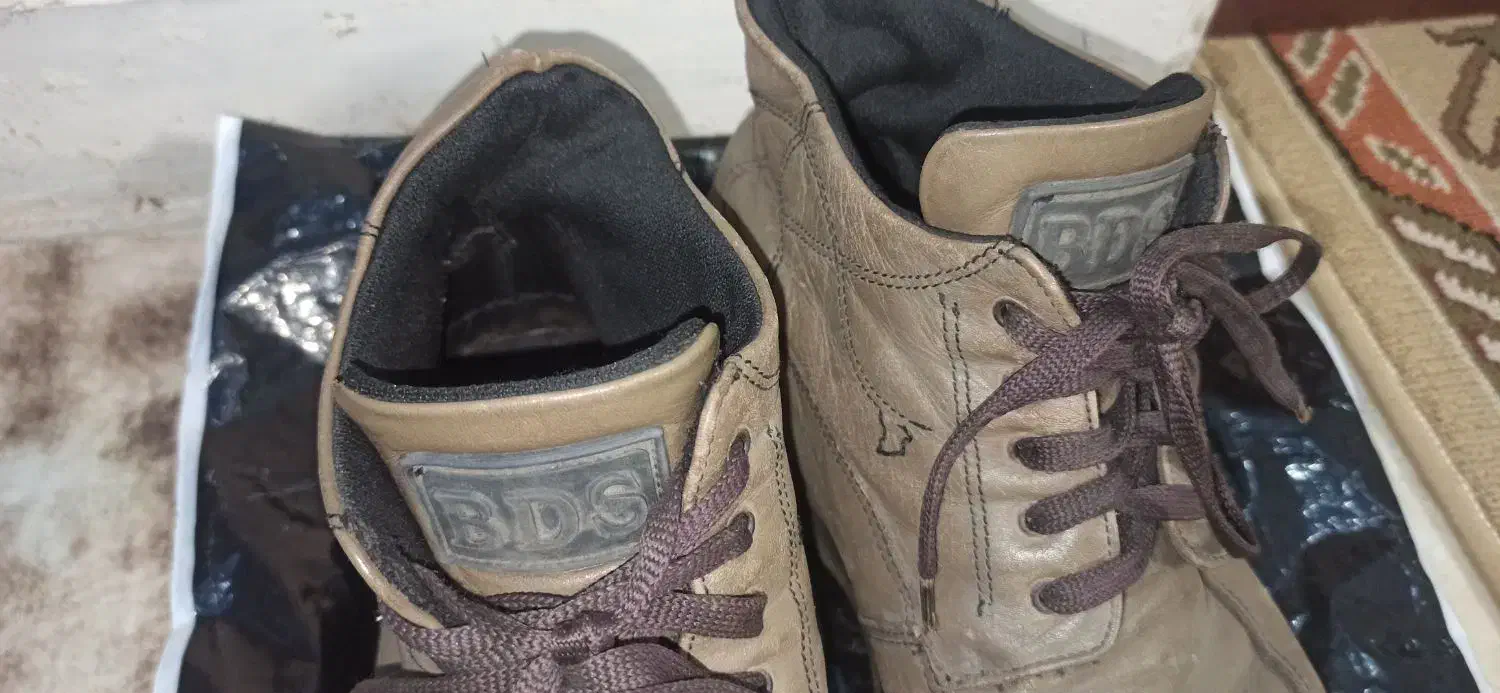 کفش نیم بوت چرم خارجی مناسب کوهنوردی|کیف، کفش، کمربند|فردیس, شهرک وحدت|دیوار