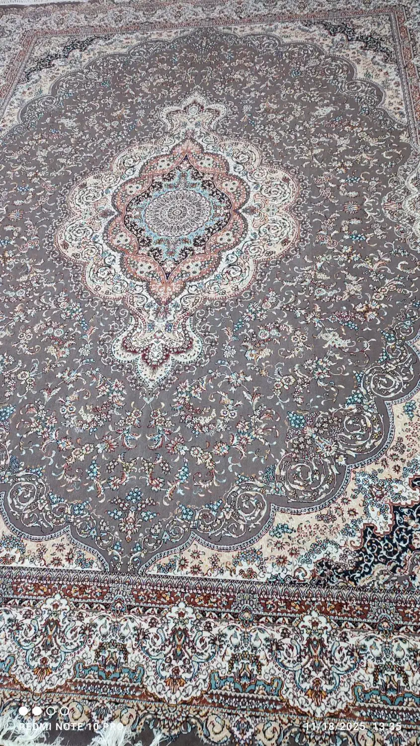 فرش ماشینی طرح دست بافت گونه|فرش|تربت جام, شهید مدرس|دیوار