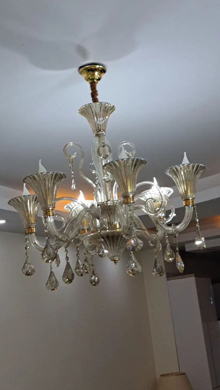 لوستر شش شاخه|لوستر و چراغ آویز|ری, سیزده آبان|دیوار