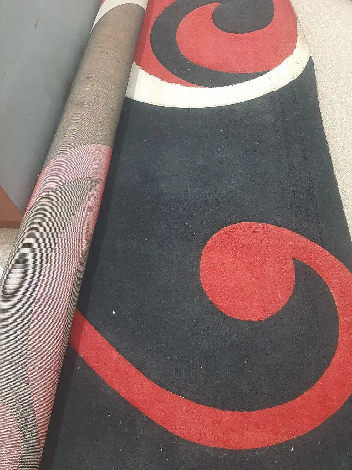 گلیم فرش ۱۲متری با قالی ۹متری سالم|فرش|کازرون, |دیوار