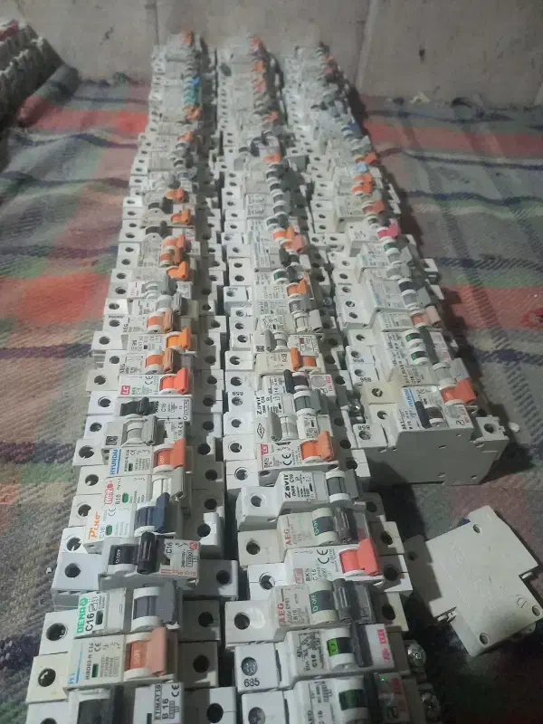 فیوز|مصالح و تجهیزات ساختمان|مشهد, نیزه|دیوار