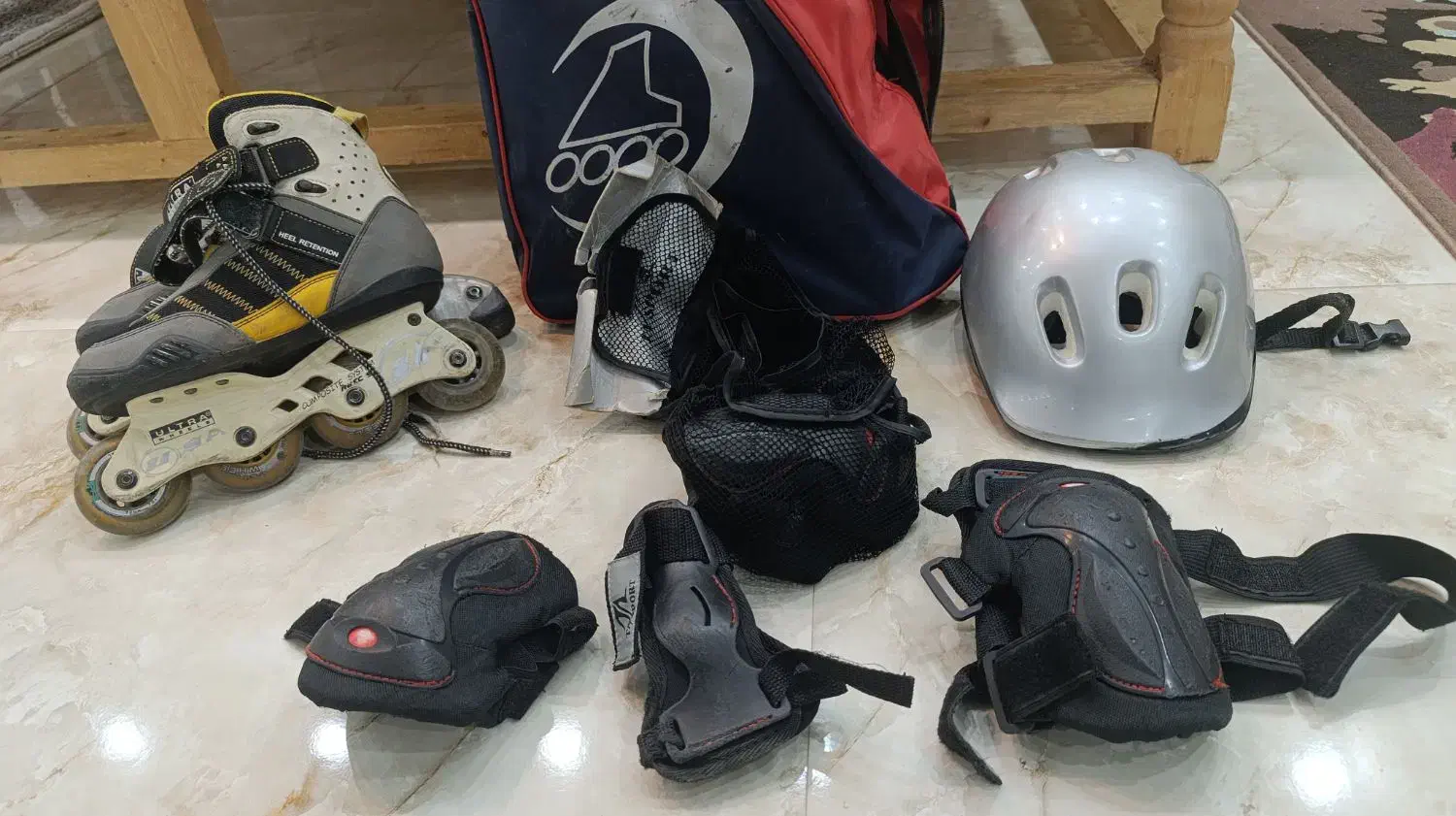 کفش اسکیت همراه با وسایل کامل|دوچرخه، اسکیت، اسکوتر|سنندج, |دیوار