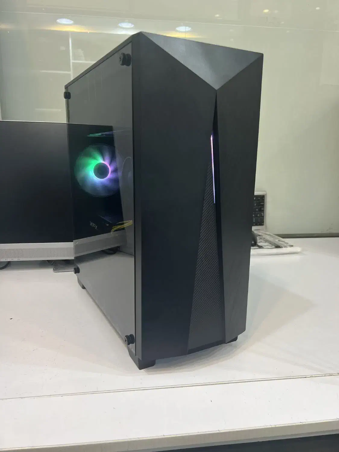 کیس گیمینگ و رندرینگ اقتصادی|رایانه رومیزی|تهران, فلسطین (میدان انقلاب)|دیوار