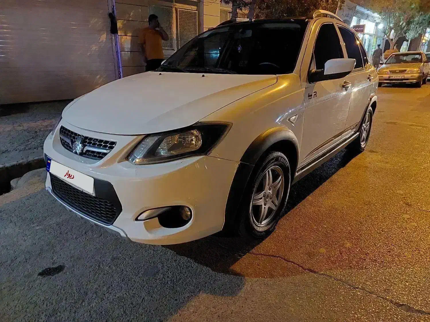 کوییک r مدل ۹۹ بدون رنگ تمیز|خودرو سواری و وانت|مشهد, کارگران|دیوار