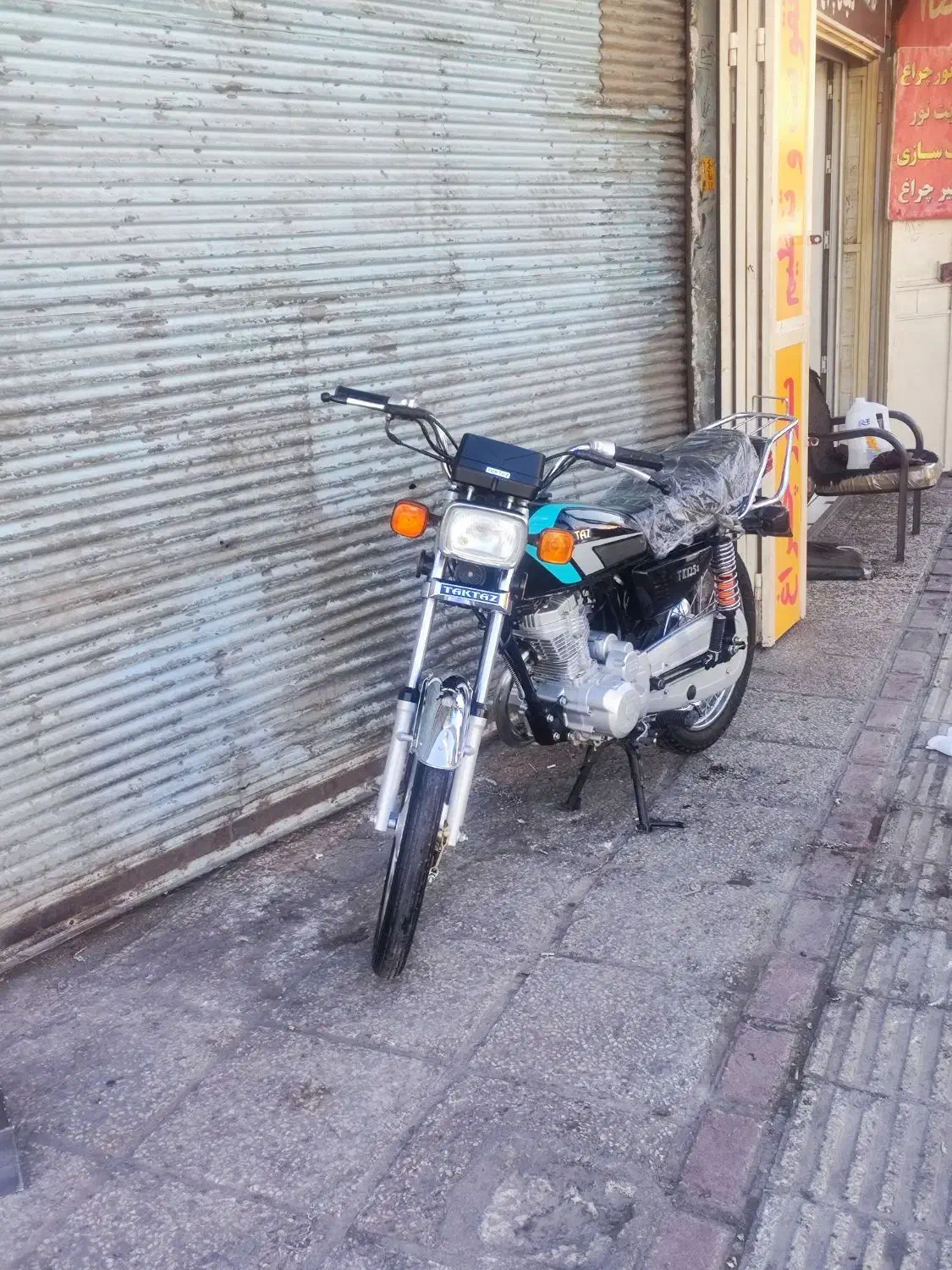 ۱۲۵ تک تاز مدل 1403 در حد|موتورسیکلت|شیراز, سفیرشمالی|دیوار