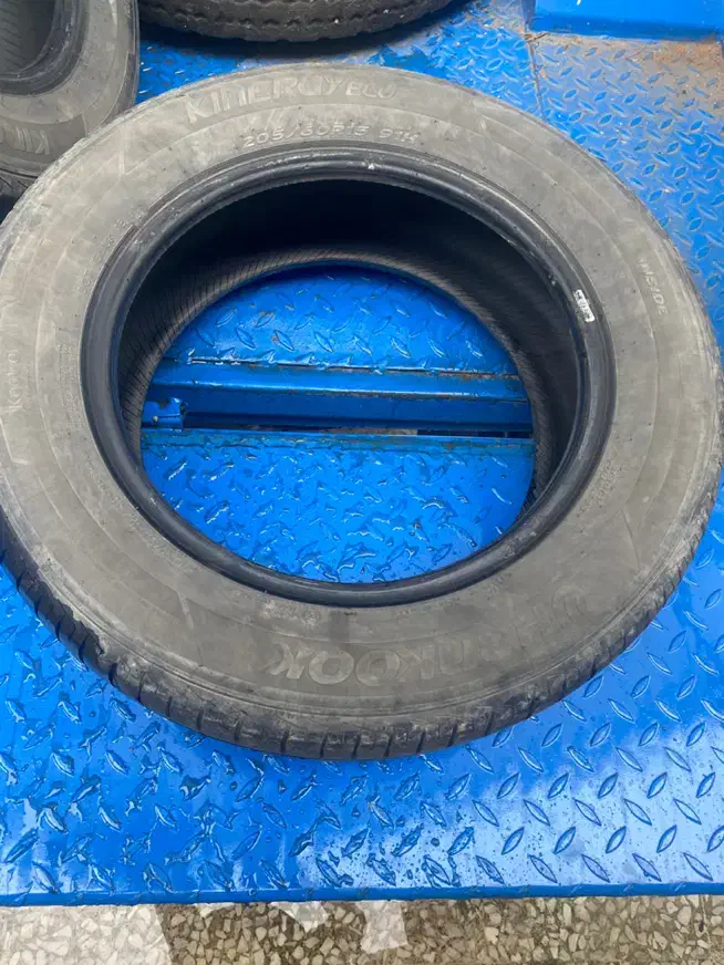 لاستیک ۱۵*۲۰۵ هانکوک|قطعات یدکی و لوازم جانبی|رشت, دباغیان|دیوار