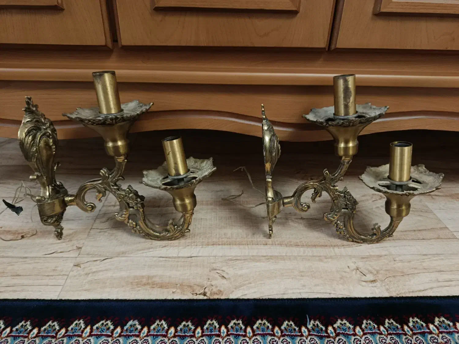 دو عدد لوستر دیوار کوب|لوستر و چراغ آویز|اراک, |دیوار