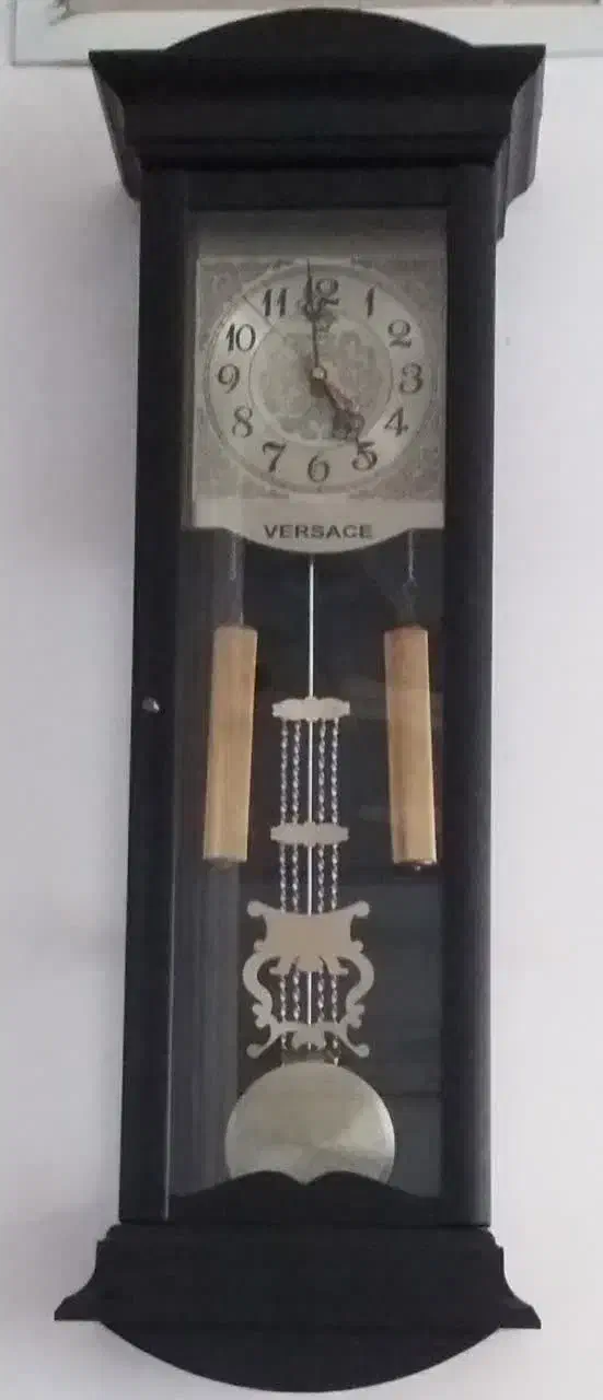 ساعت دیواری|ساعت دیواری و تزئینی|قم, سراجه (۱۵ خرداد)|دیوار