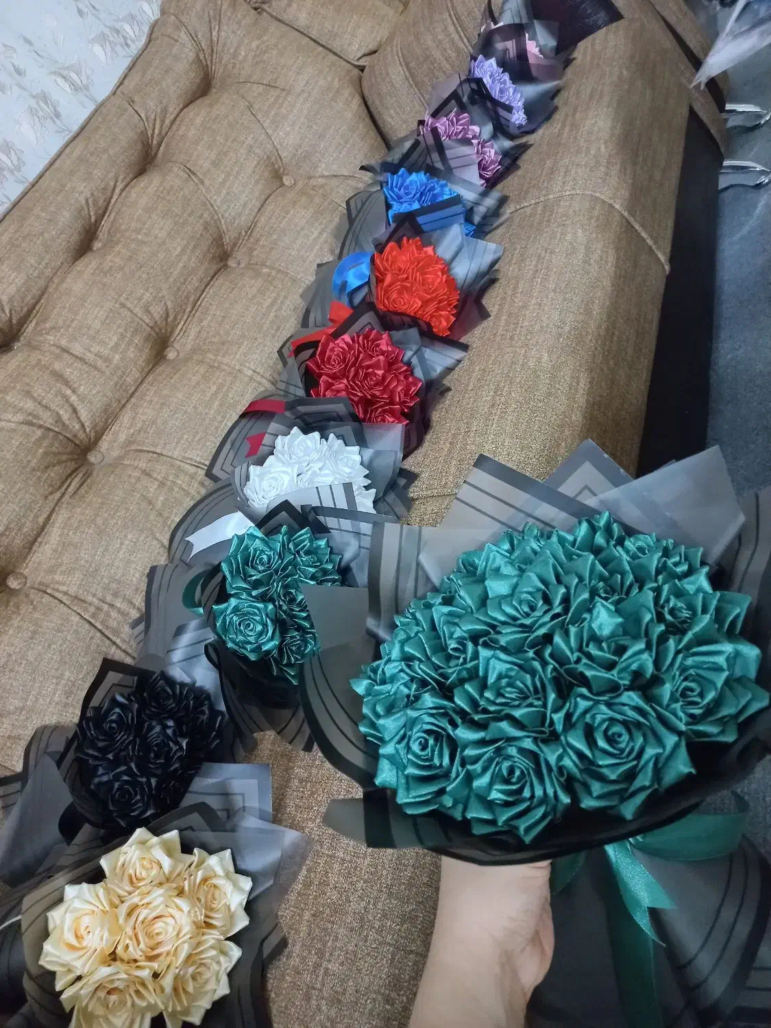 دسته گل روبانی|گل مصنوعی|تبریز, |دیوار