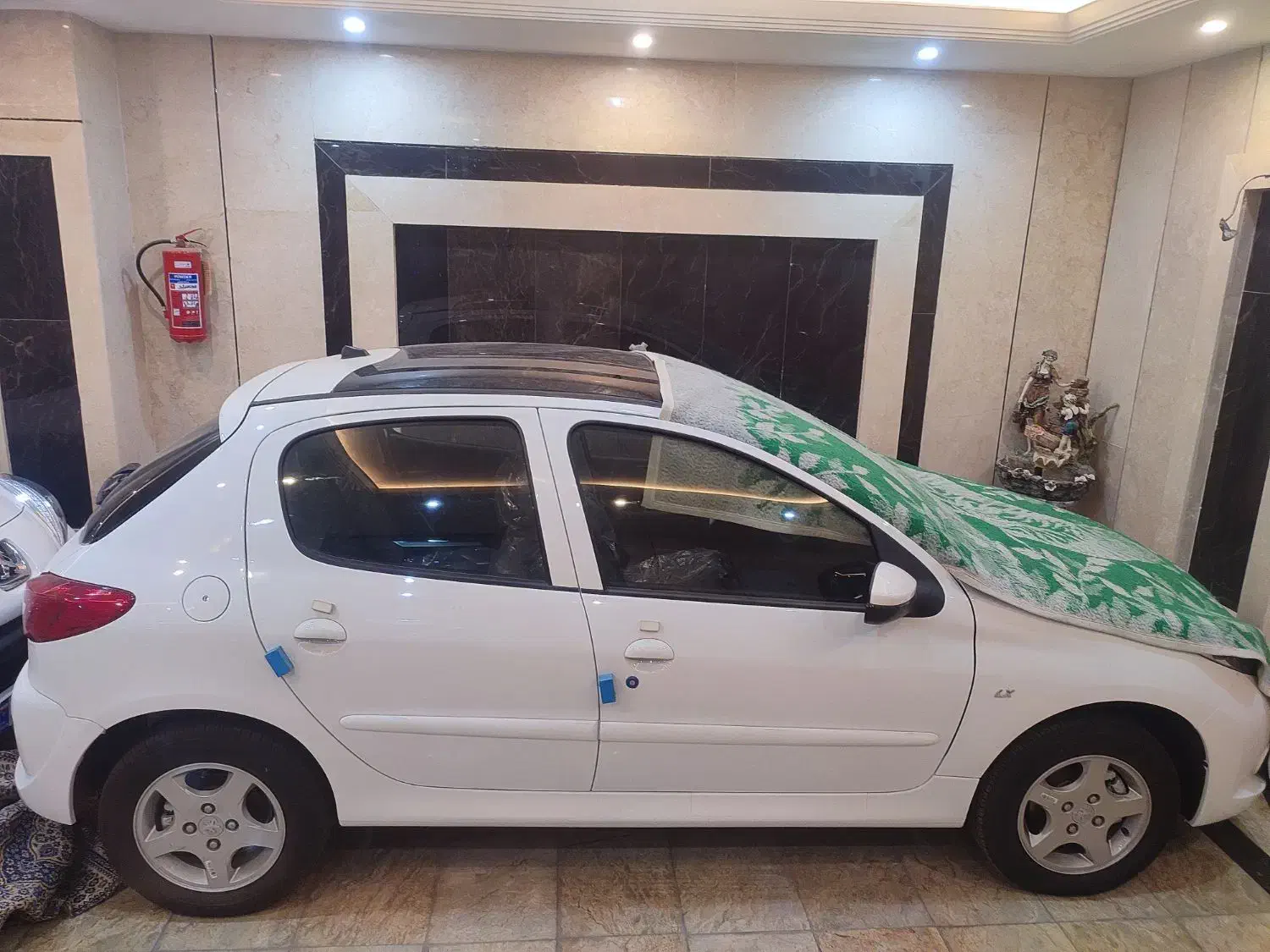 فروش ۲۰۷ پانوراما دنده ای صفر  ۱۴۰۴|خودرو سواری و وانت|اراک, |دیوار