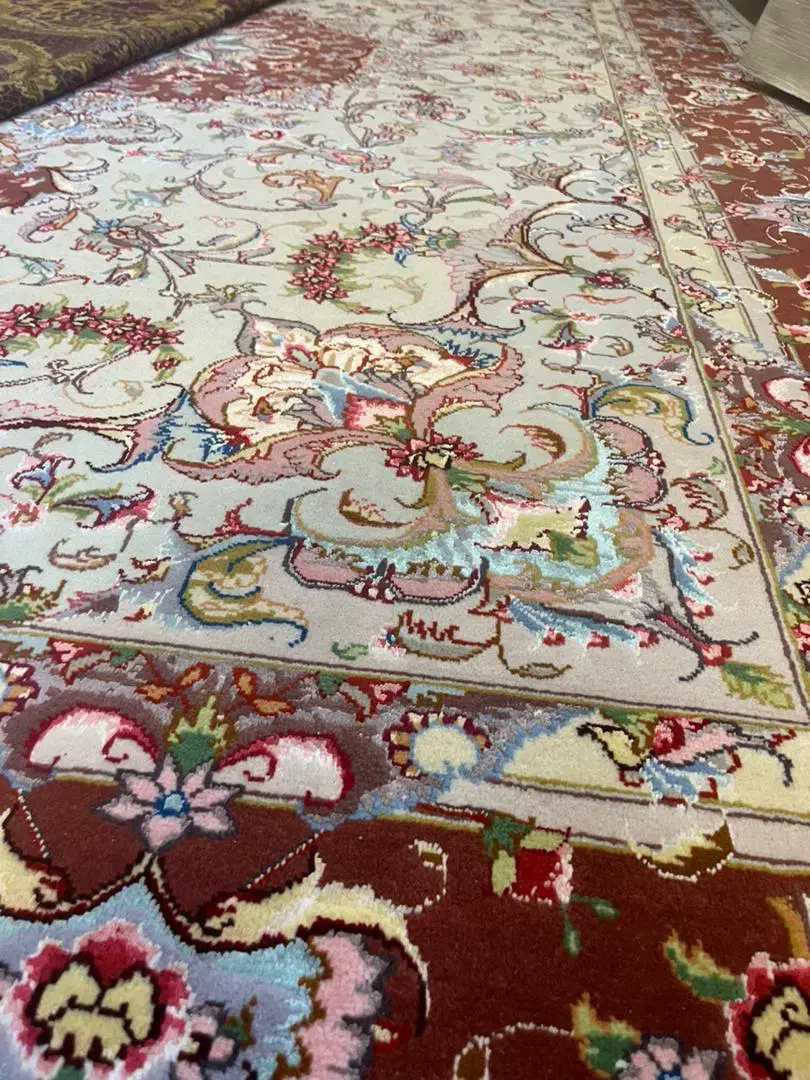 فرش ۴۰ رج علیا|فرش|تبریز, |دیوار