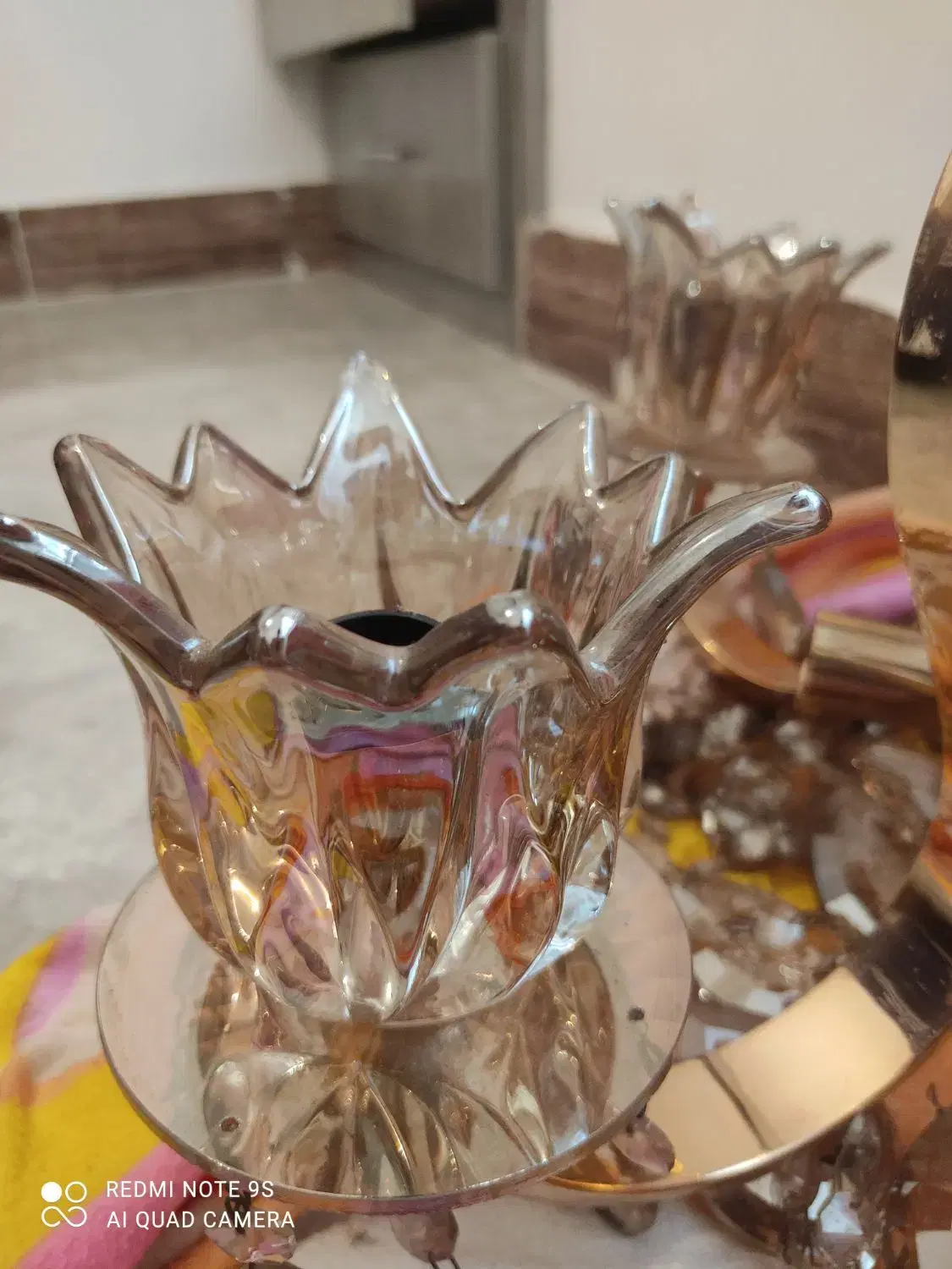 لوستر|لوستر و چراغ آویز|رشت, دباغیان|دیوار