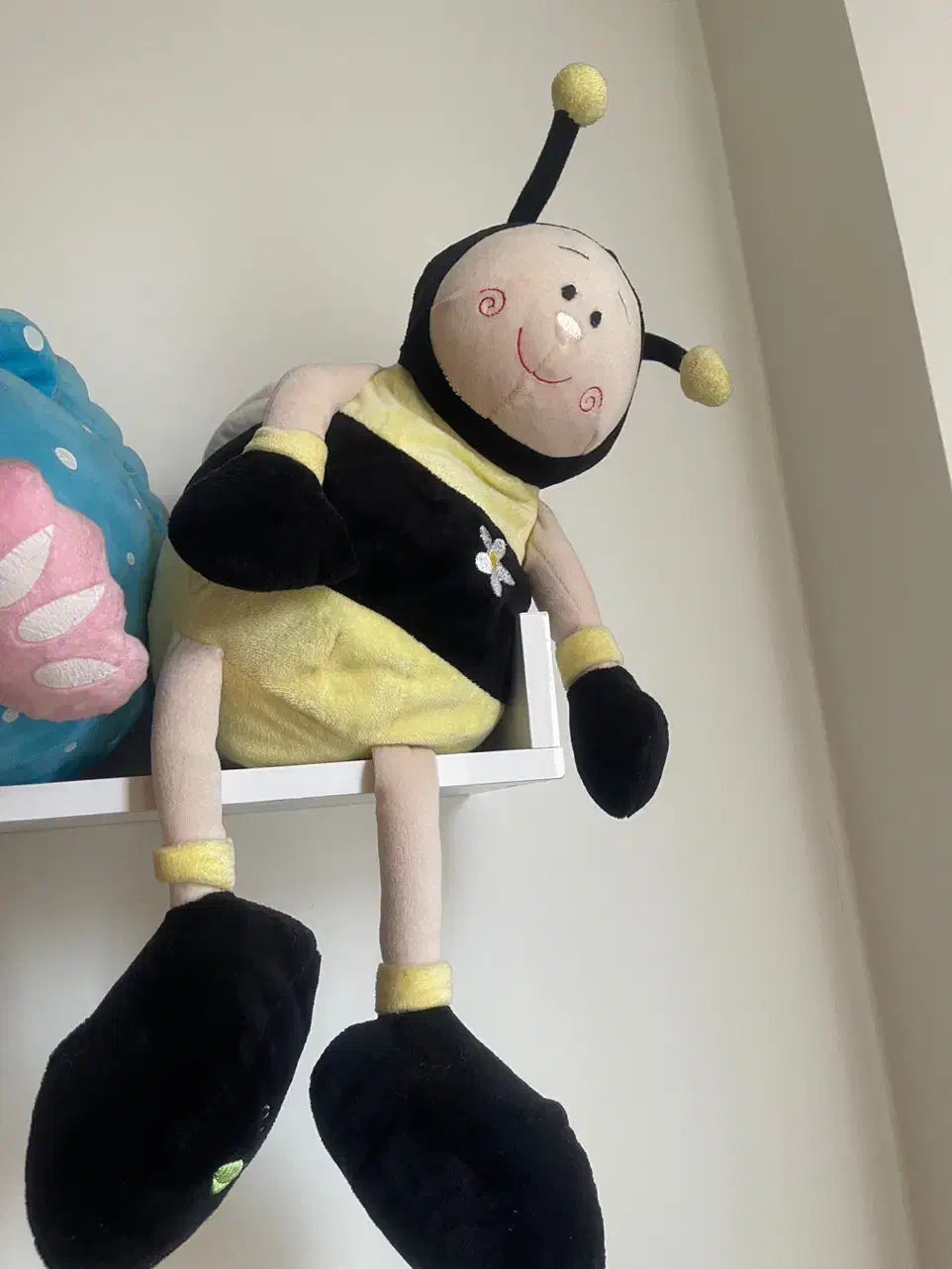 عروسکای زیبا و بامزه|اسباببازی|بومهن, |دیوار