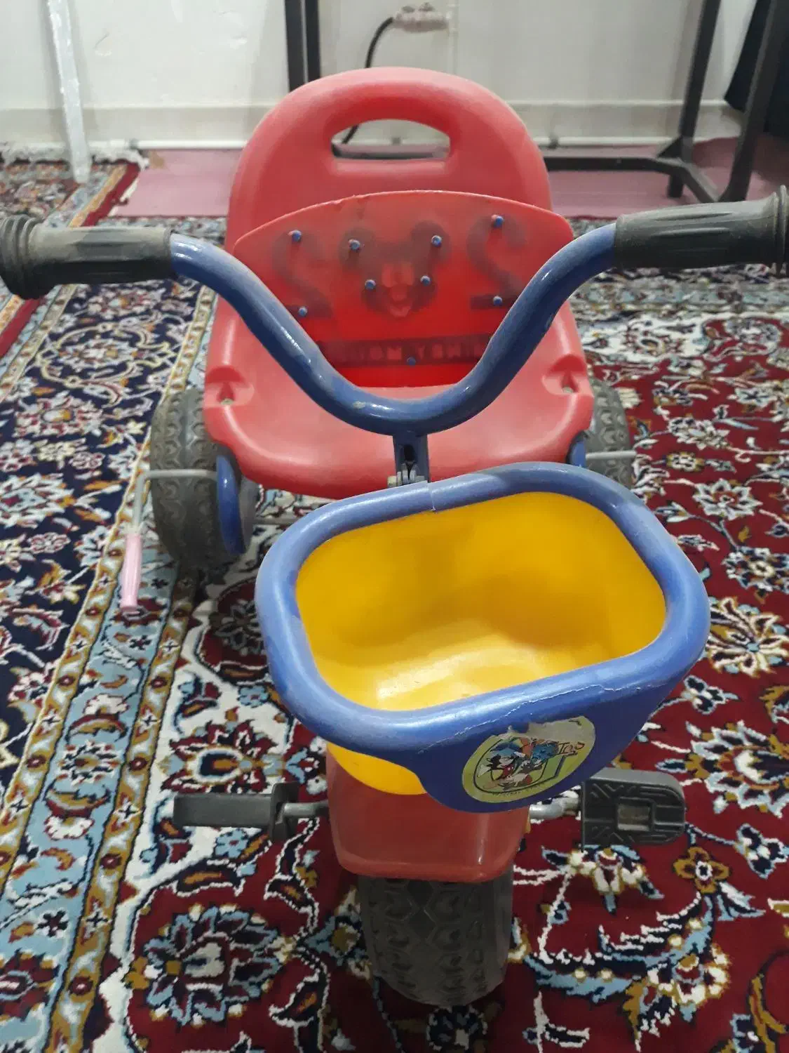 ماشین شارژی و سه چرخه|اسباببازی بچه|قم, باجک دو|دیوار