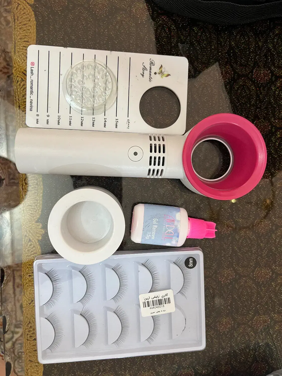 لوازم کاشت مژه|آرایشی، بهداشتی، درمانی|قم, شهرک سازمان آب|دیوار