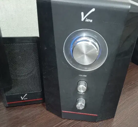 کامپیوتر|رایانه رومیزی|برخوار, |دیوار