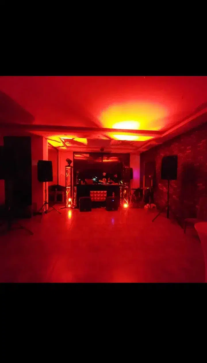 اجاره،کرایه ست کامل برای دیجی باند ،میز،سازه،نور|خدمات پذیرایی، مراسم|تبریز, |دیوار