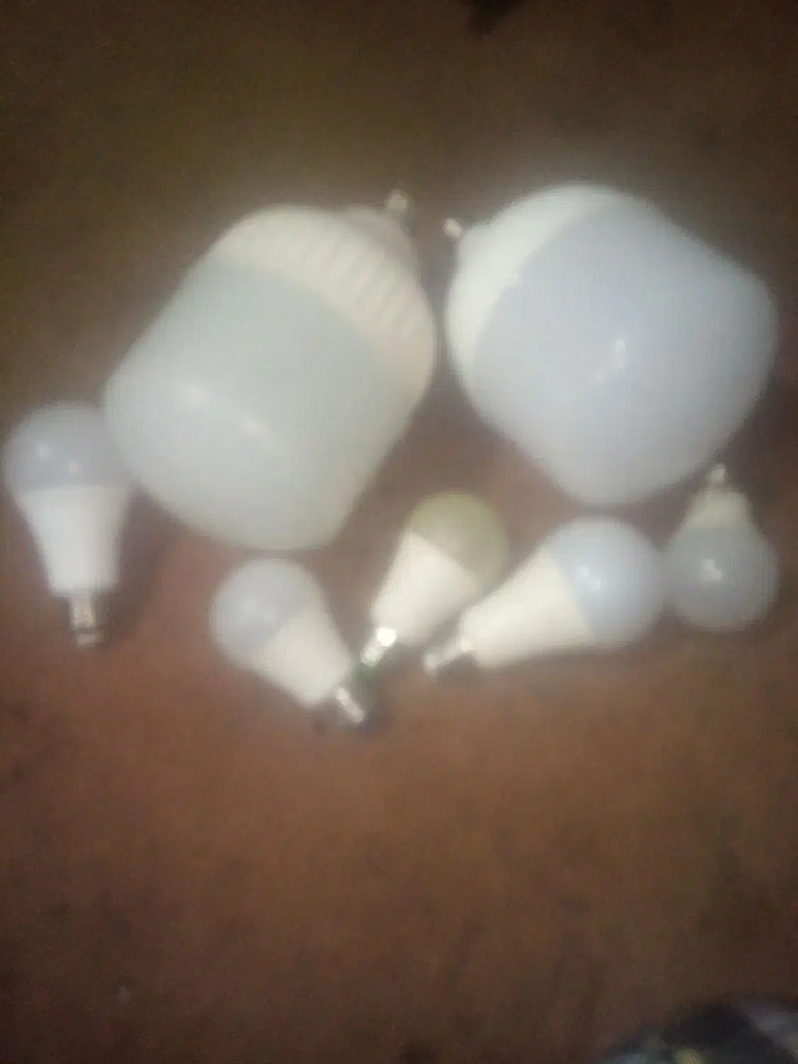 فروشی وسایل|لامپ و چراغ|بجنورد, |دیوار