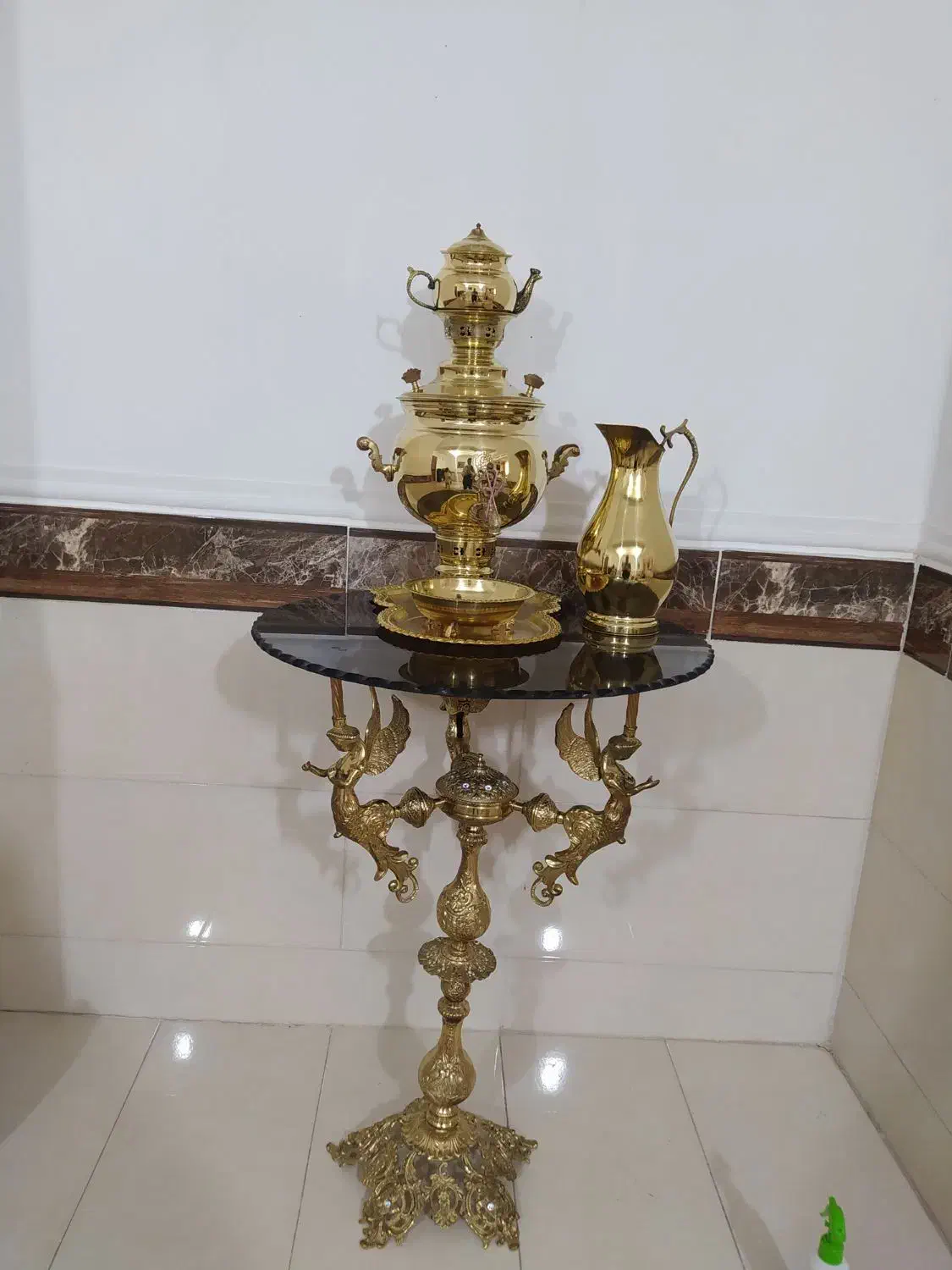 میز فرشته|میز تلفن|بهارستان, |دیوار