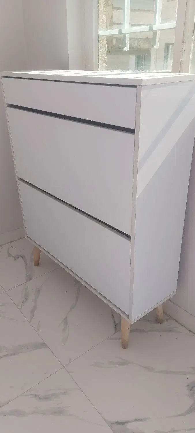 جاکفشی کنسولی بسیار نو|جاکفشی، کمد، دراور|ری, اقدسیه|دیوار