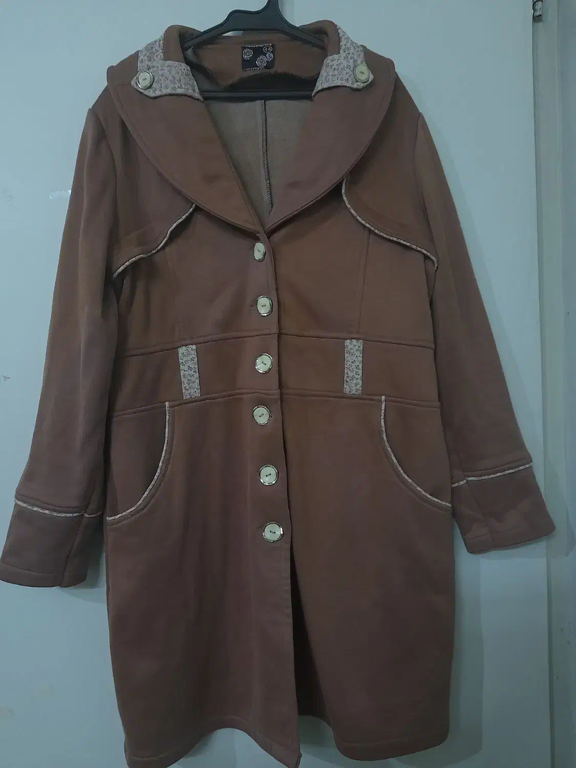 کیف و پالتو و کاپشن زنانه|لباس|برخوار, |دیوار