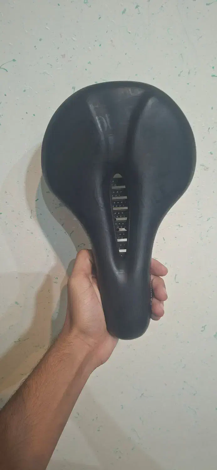 زین حرفه‌ای دوچرخه|دوچرخه، اسکیت، اسکوتر|کرج, حسن آباد|دیوار