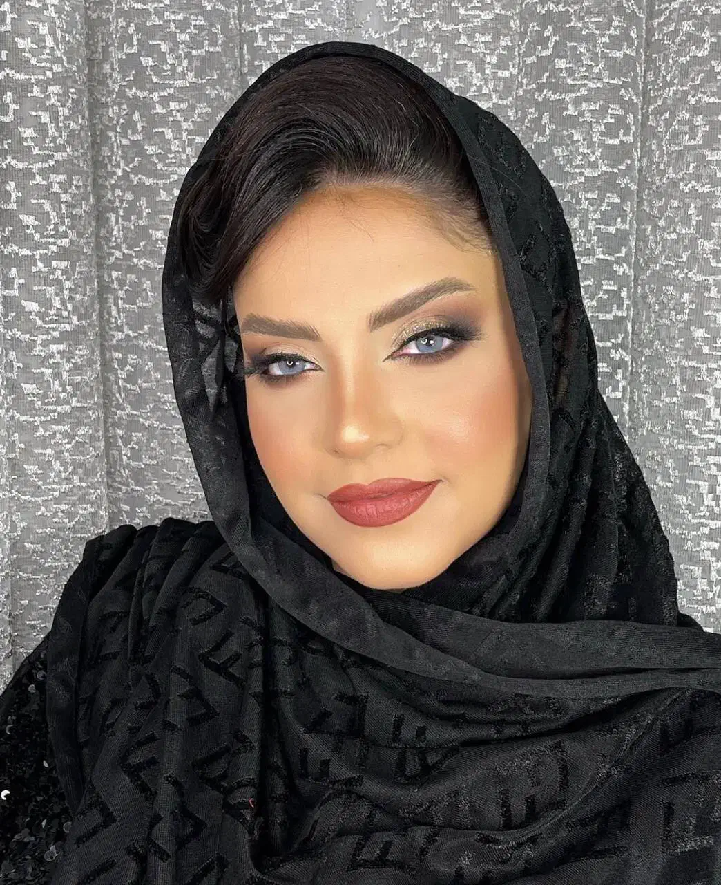 میکاپ مکاپ آرایش پایه،ویژه،vip اقتصادی|خدمات آرایشگری و زیبایی|سرپل ذهاب, |دیوار