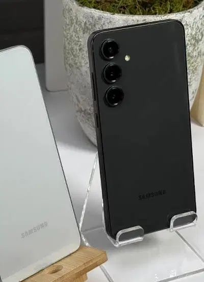 s24fe|موبایل|میبد, |دیوار
