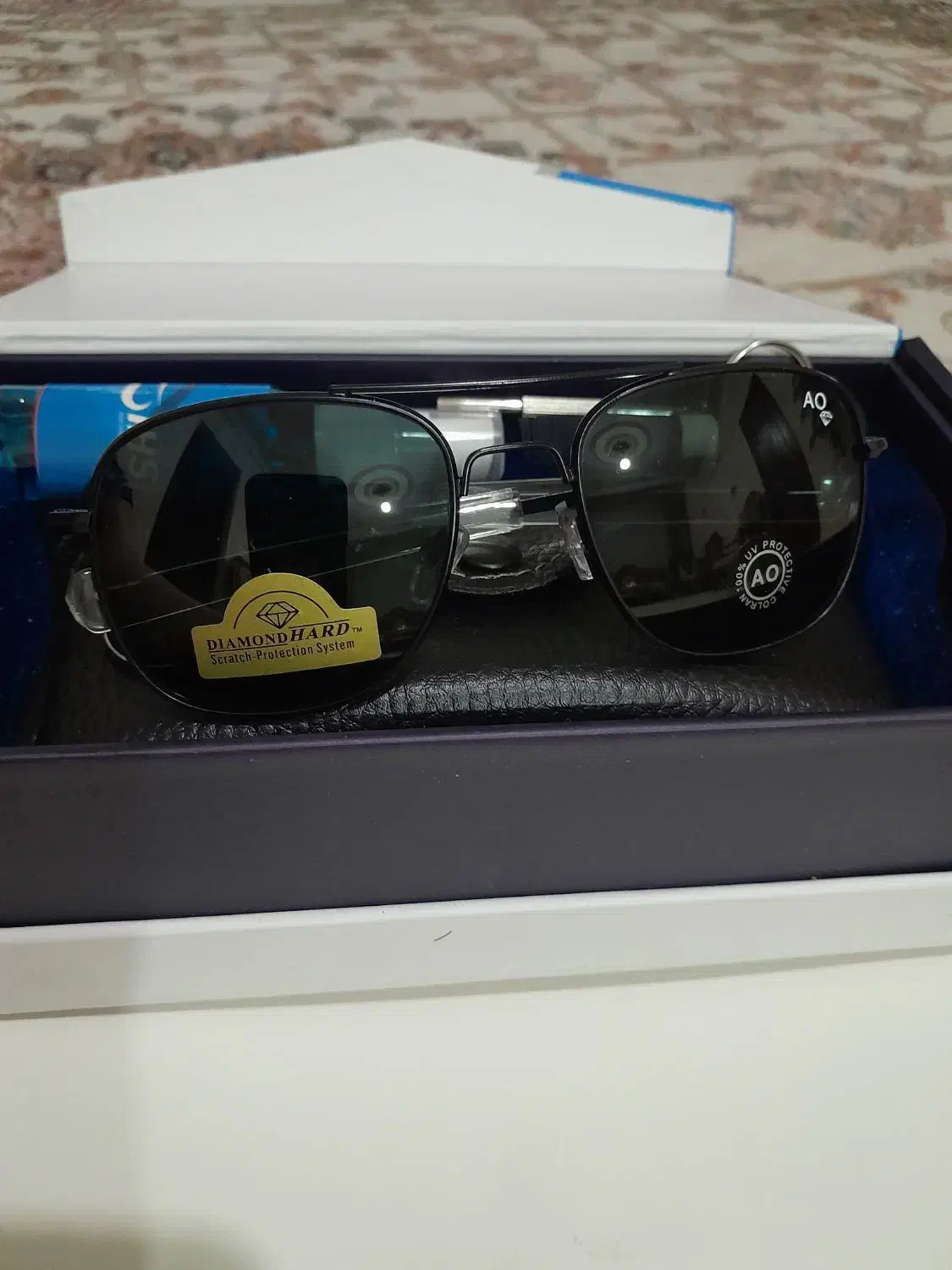 عینک اصل|کیف، کفش، کمربند|گرمدره, |دیوار