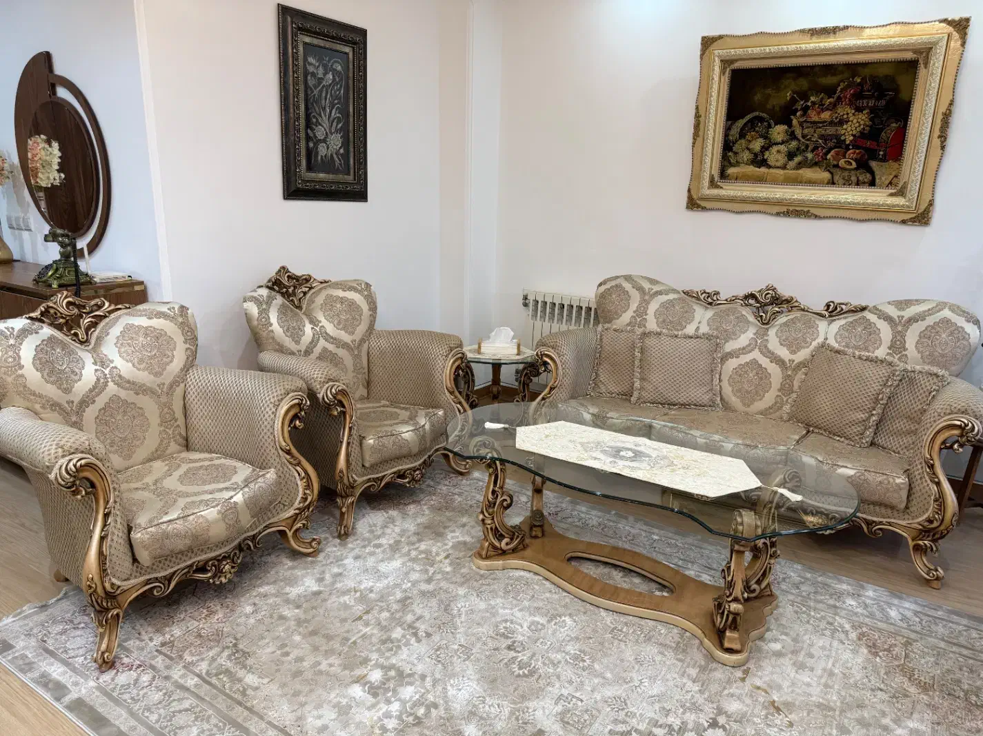 ست مبلمان کلاسیک و غذاخوری ۸ نفره|مبلمان خانگی و میز عسلی|رشت, گلسار|دیوار