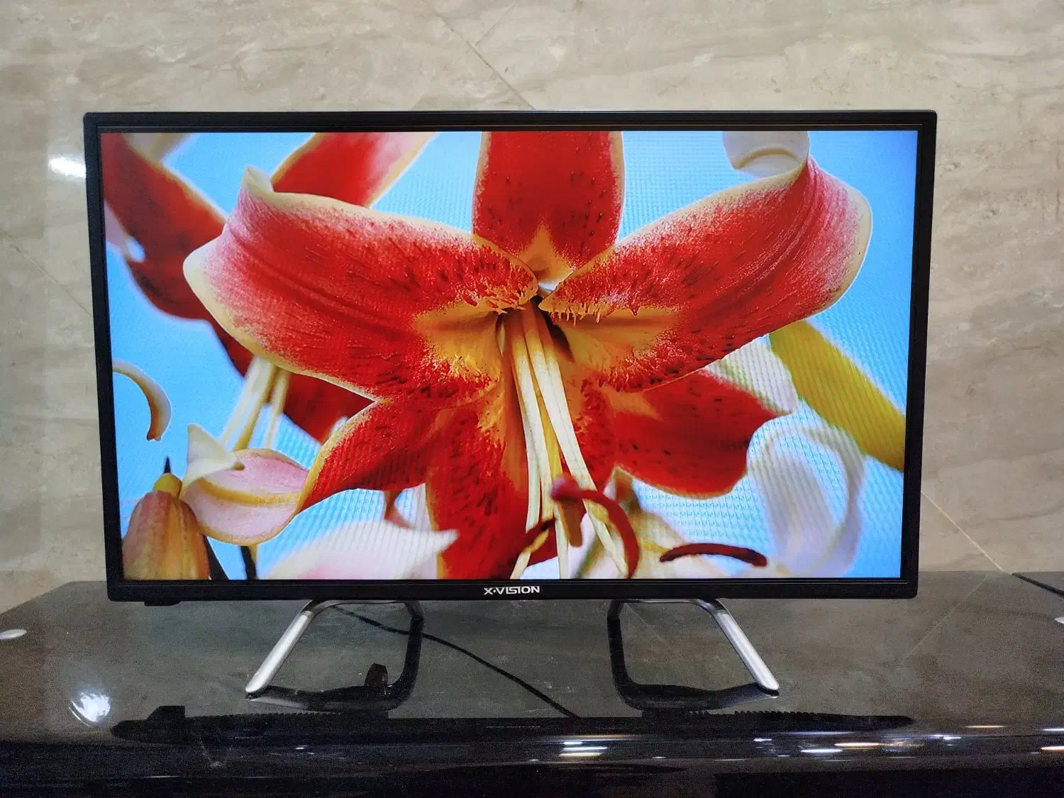 تلویزیون ۳۲ اینچ LED ایکس ویژن 32XS422|تلویزیون و پروژکتور|ساوه, |دیوار