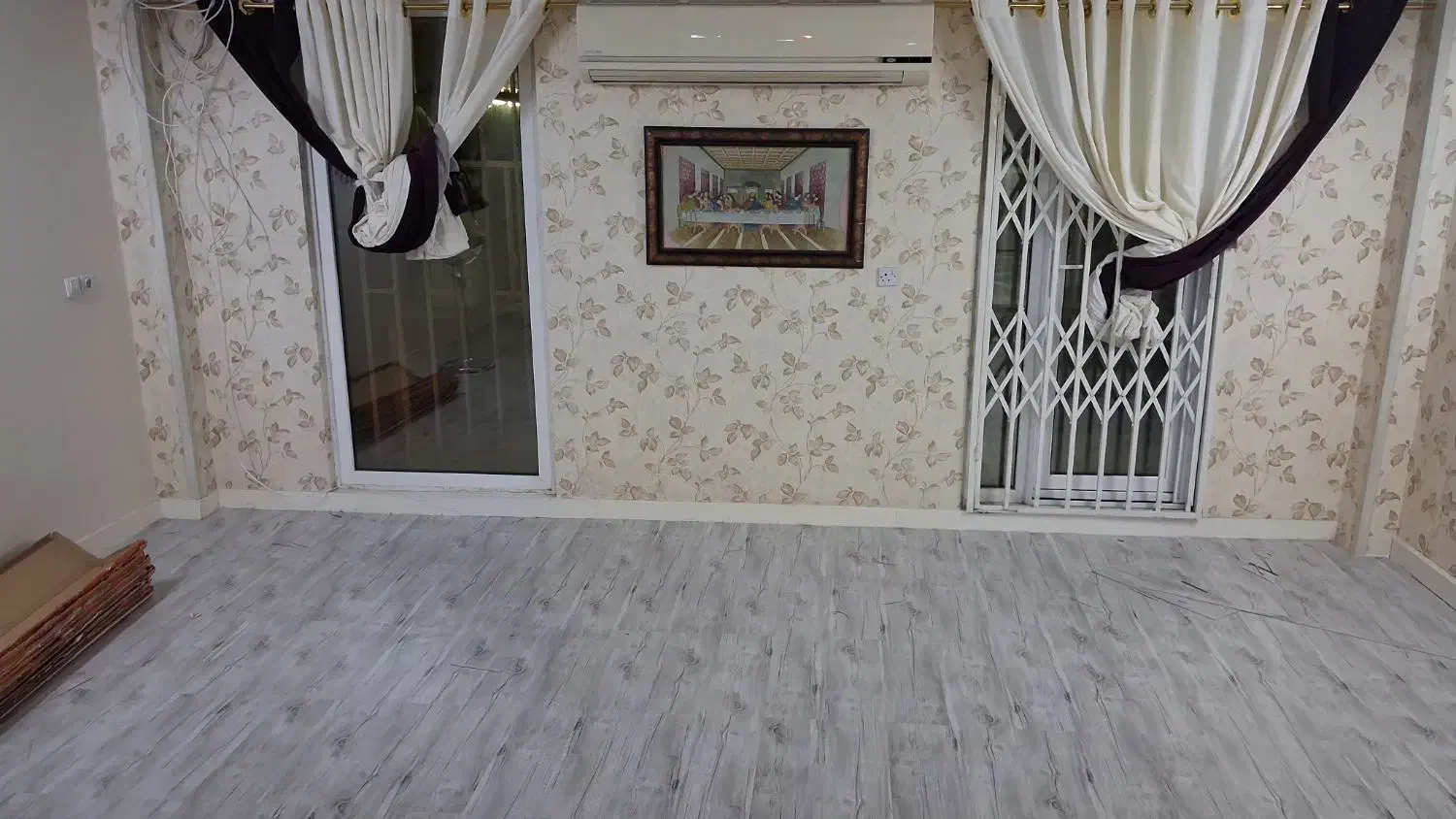 نصاب تخصصی کفپوش اهواز|خدمات پیشه و مهارت|اهواز, کمپلو جنوبی|دیوار