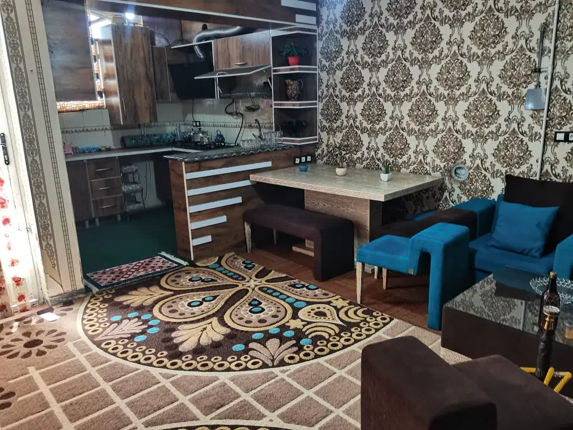 منزل مبله سالانه و کاهانه|اجارهٔ کوتاه‌مدت آپارتمان و سوئیت|شیراز, کوشک میدان|دیوار