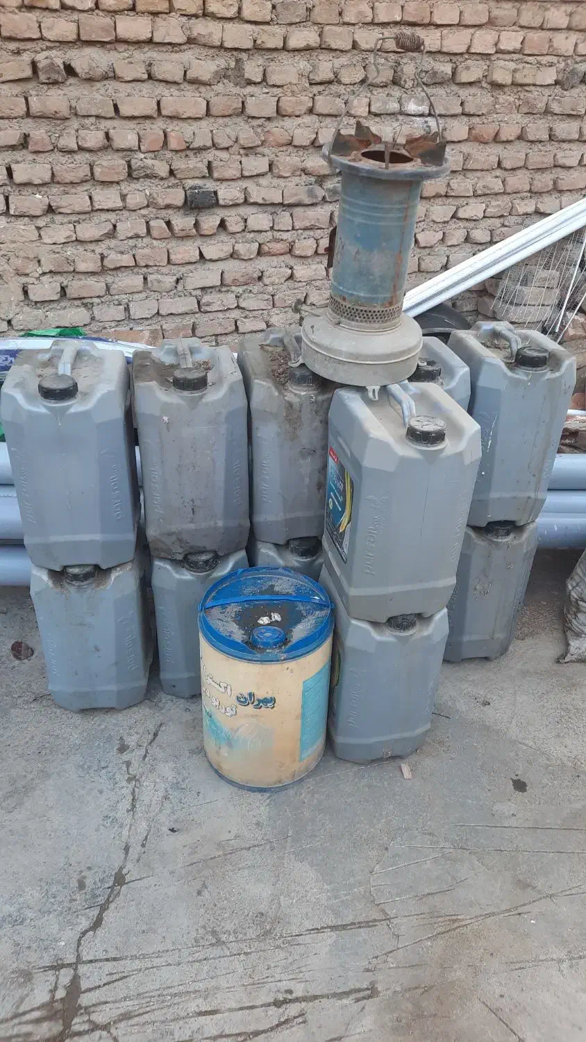 بشکه ۲۰ لیتری روغن|ظروف نگهدارنده، پلاستیکی، یک‌بارمصرف|علی‌آباد کتول, |دیوار