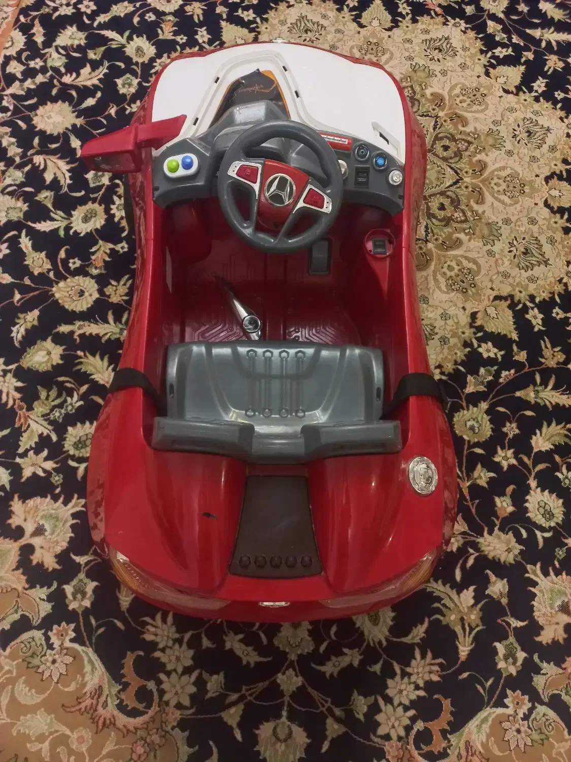 ماشین شارژی|اسباب‌بازی بچه|خرم‌آباد, |دیوار